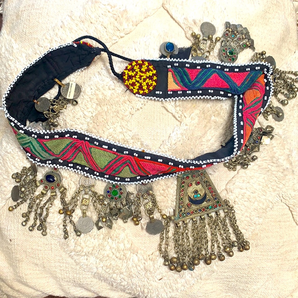 Beautiful Jingly Adjustable Belt - image 1